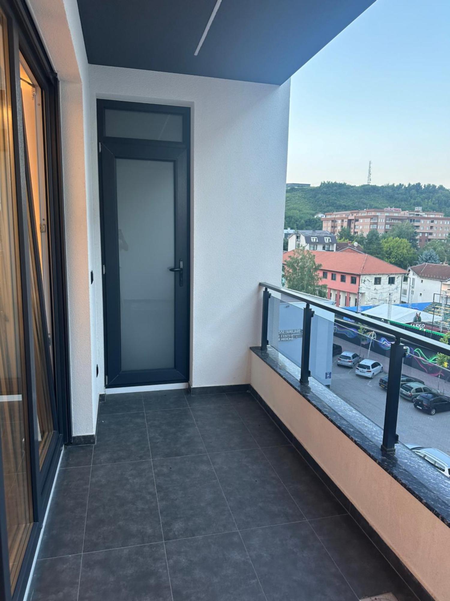 Skyline Exclusive Apartment Peje Exterior photo